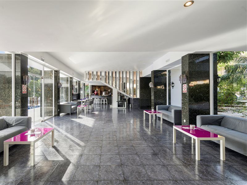 Nura Condor Hotel 3*